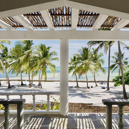Jacaranda Beach Resort Ватаму Экстерьер фото