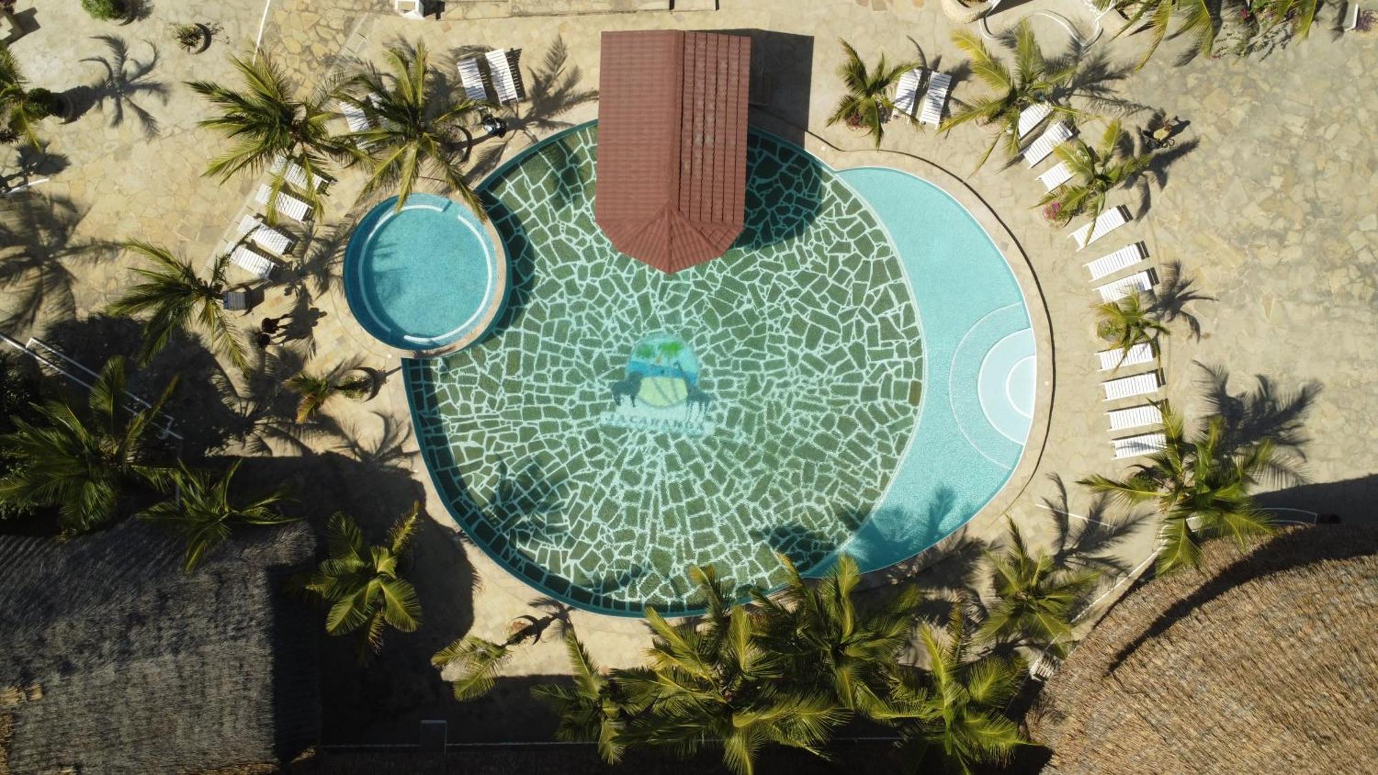 Jacaranda Beach Resort Ватаму Экстерьер фото