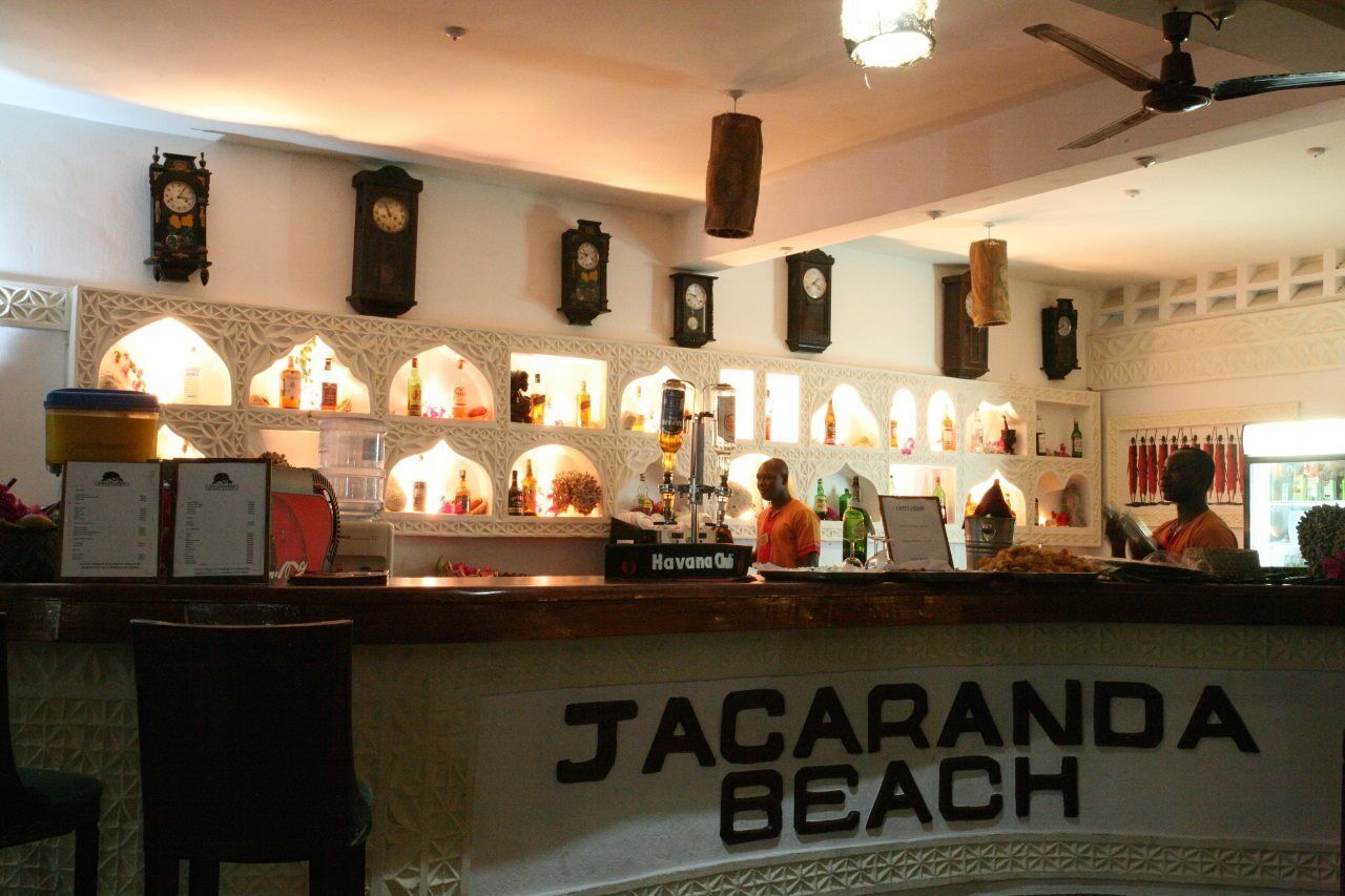 Jacaranda Beach Resort Ватаму Экстерьер фото